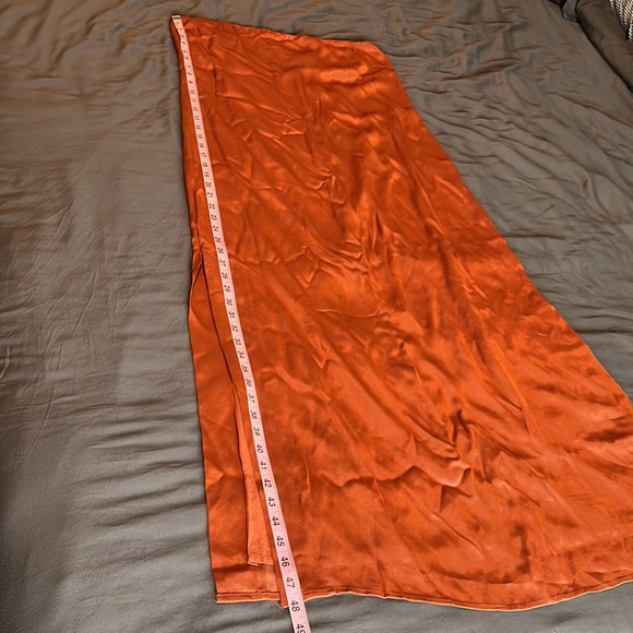 Dissh burnt orange satin dress - Picture 12 of 14